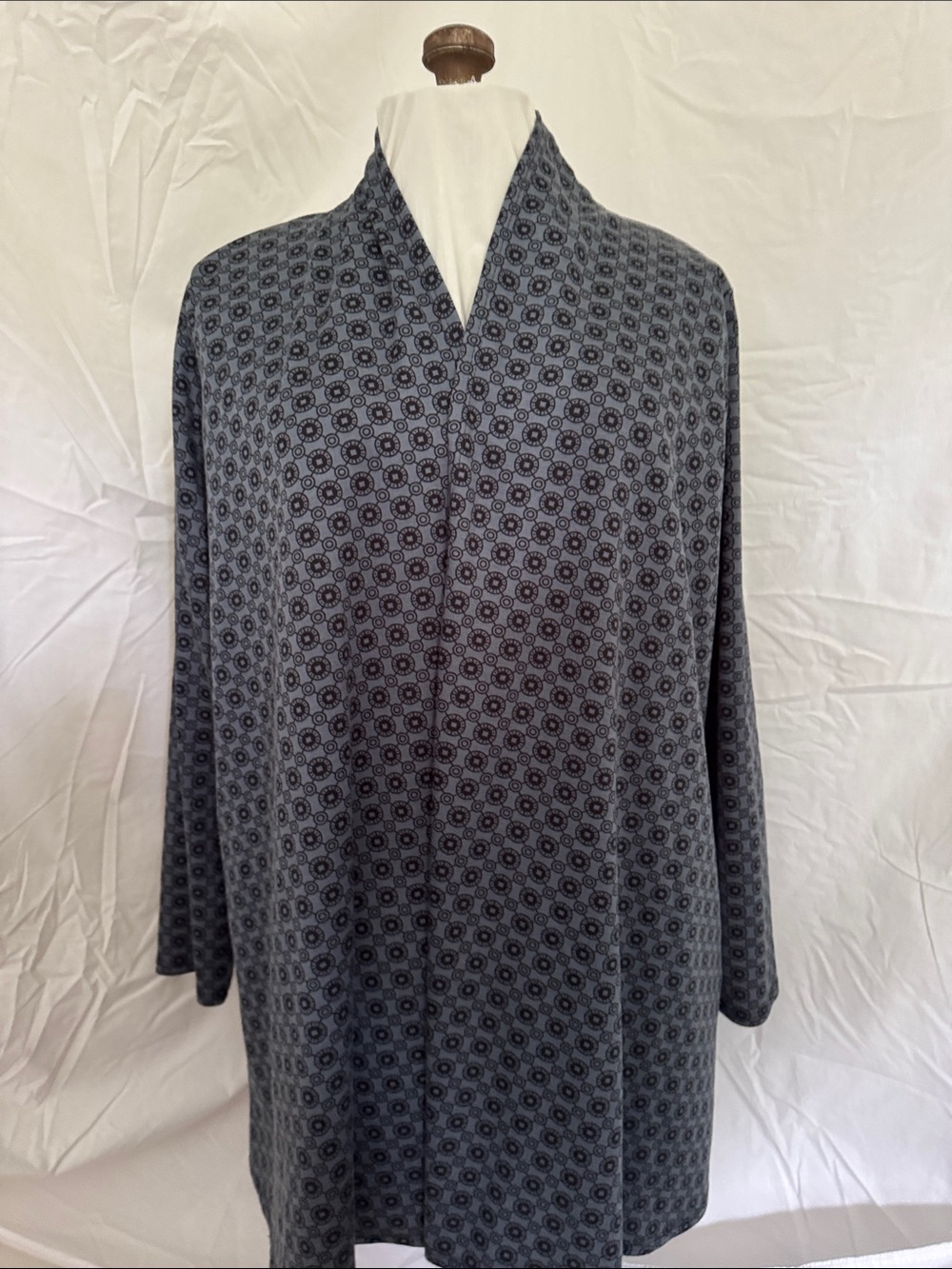 Azules Grey/BlackPatterned Lightweight cardigan
